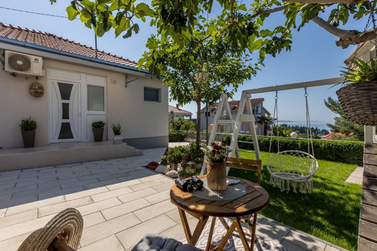 Villa Katess With Heated Pool Split Ngoại thất bức ảnh